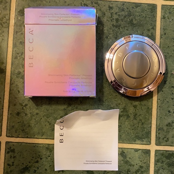 BECCA Limited Edition Shimmering Skin Perfector Pressed Prismatic Amethyst - Picture 13 of 16